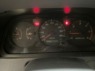 Toyota Land Cruiser 2000