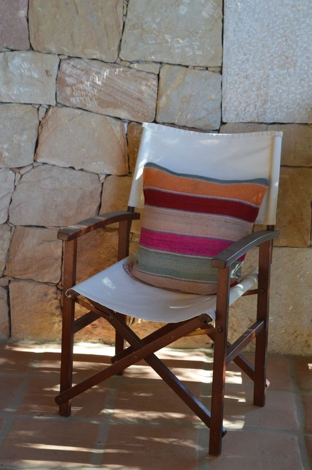 Almofada artesanal de lã de ovelha