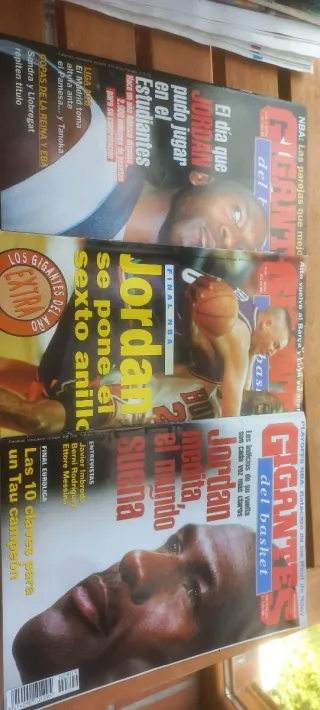 Revistas baloncesto Gigantes