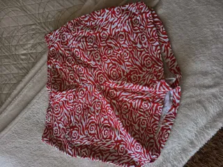 Calções de senhora com padrão