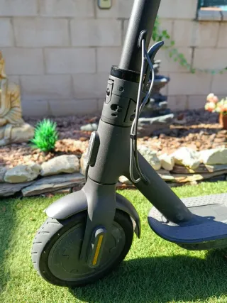 Patinete Eléctrico Xiaomi Essential