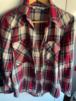 Blusa Zara cuadros multicolor talla M