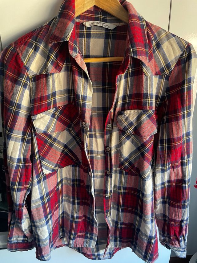 Blusa Zara cuadros multicolor talla M