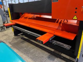 CIZALLA HIDRAULICA AMADA MODELO GPX 630 DE 3050X6