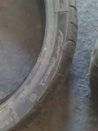 Rueda Bridgestone 120/70-17 58W (2013) sin uso