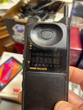 Motorola Micro TAC Elite