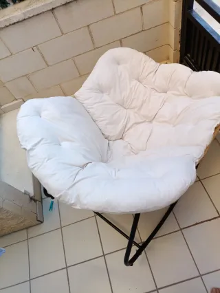 Sillón mecedora ratán Comanlai
