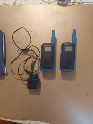 2 Walkie Talkie Motorola Blue
