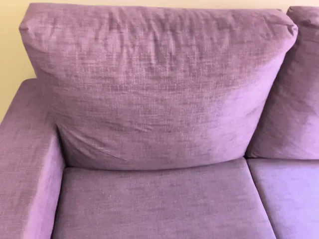 Sofá de 2 plazas morado