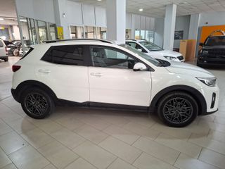 KIA STONIC 1.0 T-GDI 100CV BLACK EDITION