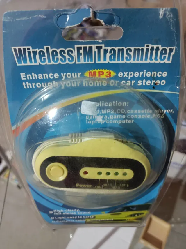 Transmisor FM Inalámbrico MP3