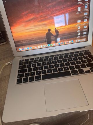 Ordeador portaril macbook