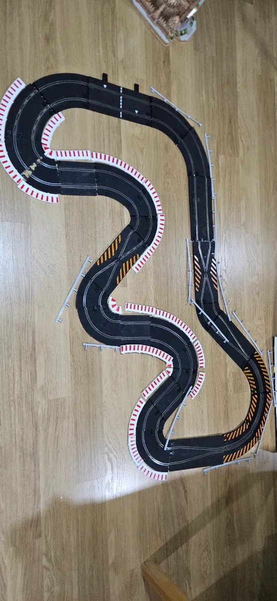 Circuito Scalextric SCX Acrópolis