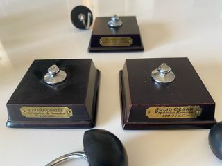 Colección cascos históricos reproducción