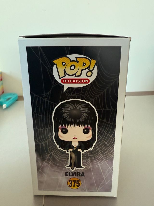 Funko Pop Elvira Mistress of the Dark 375