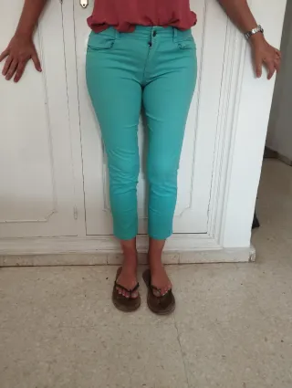 Pantalones pitillo turquesa