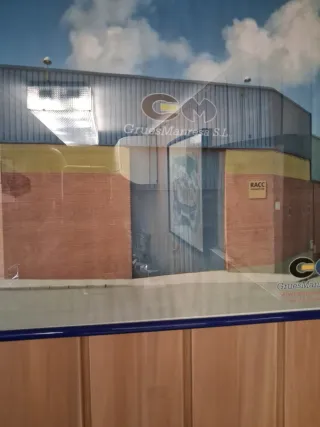 Conductor de grúas de asistencia en carretera