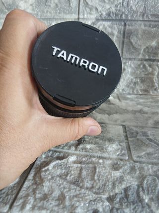 Tamron SP 70-210mm 1:3.5-4.2 Obiettivo