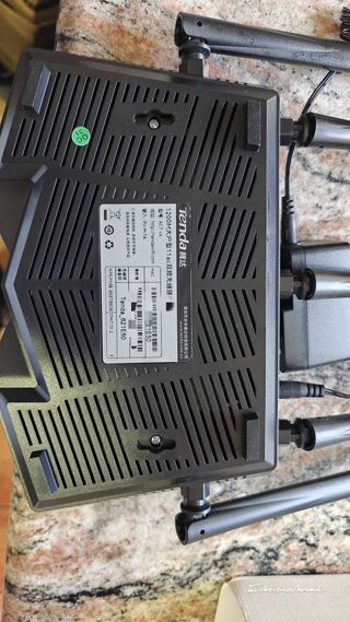 Router Tenda AC7 v4 WIFI