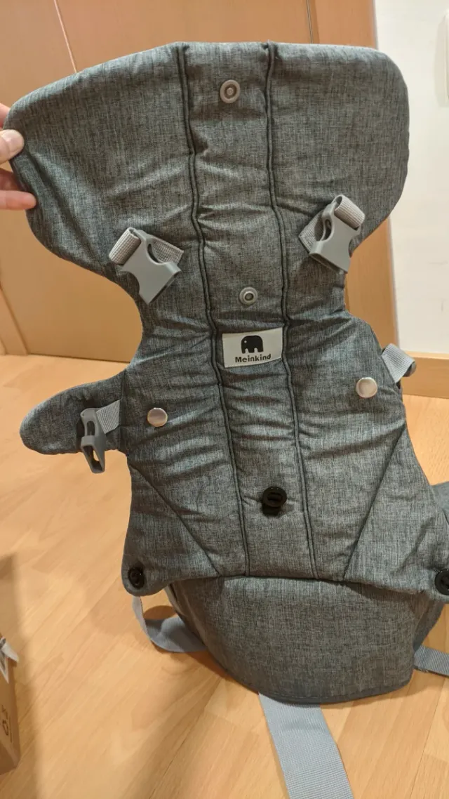 Mochila Portabebés Meinkind Gris