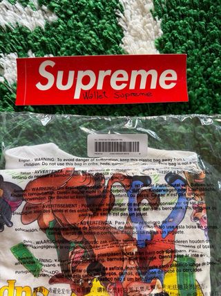 Supreme Camiseta All Dogs Go To Heaven Blanca