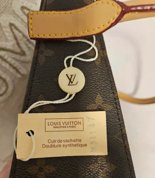 Bolso Louis Vuitton Marrón