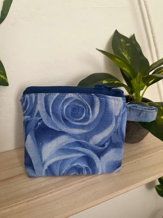 Portadocumenti/portamonete fantasia fiori blu