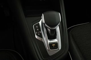 Renault Captur 1.6 Hybrid E-Tech Zen