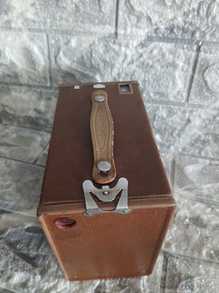 Macchina fotografica vintage marrone