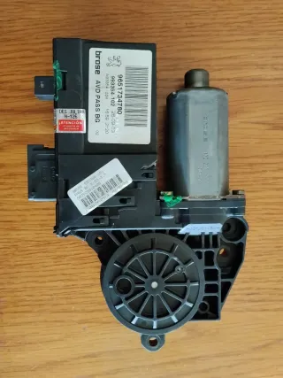 Motor elevalunas Peugeot 307cc derecho