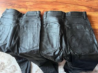 Pantalones efecto piel Stradivarius