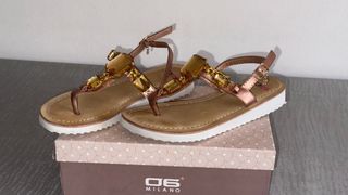 Sandalias O6 Milano con pedrería dorada