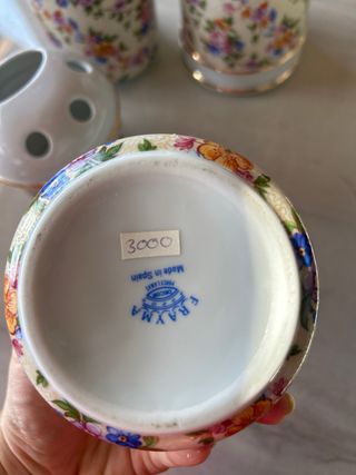 Set 4 Frascos Porcelana Flores Dorados