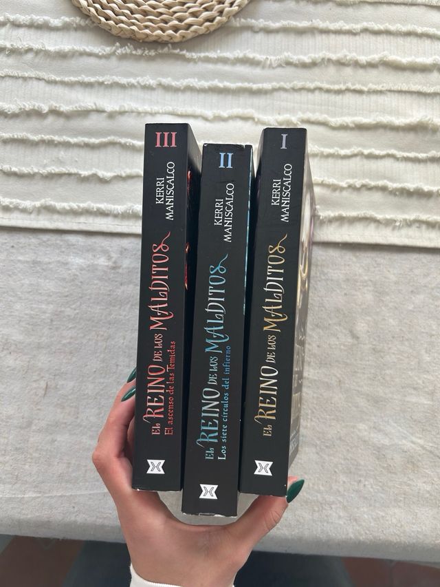 El reino de los malditos (Spanish Edition)