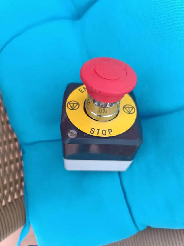 Pulsador Parada Emergencia Schneider Electric