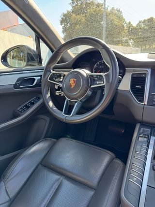 Porsche Macan turbo 2015