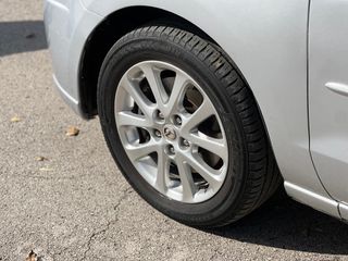 Mazda 5 2008