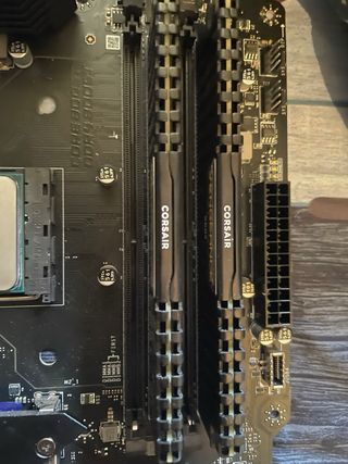 Ryzen 5 1600 + Placa Base MSI + 32GB RAM