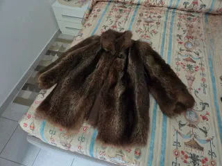Pelliccia di marmotta marrone