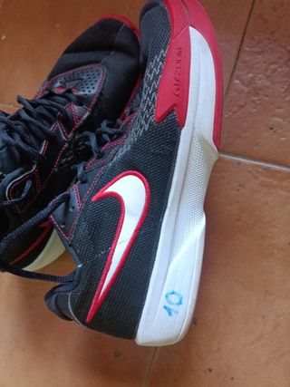 Zapatillas Baloncesto Nike Negras Rojas