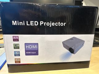 Mini proyector LED Crenova XPE300