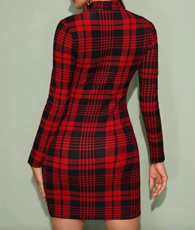 Vestido de cuadros rojo y negro