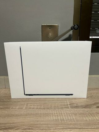 Macbook Air M4 Gris/Plateado