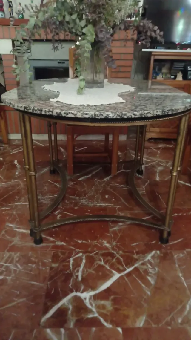 Mesa de comedor forja y piedra