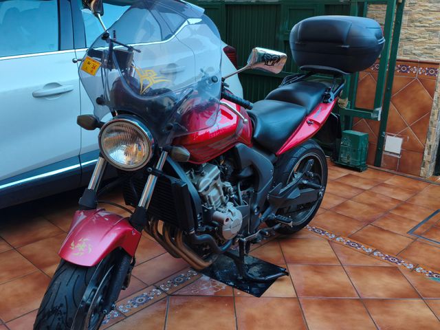 HONDA CBF 600