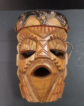 Maschera Etnica Legno / Tamburo