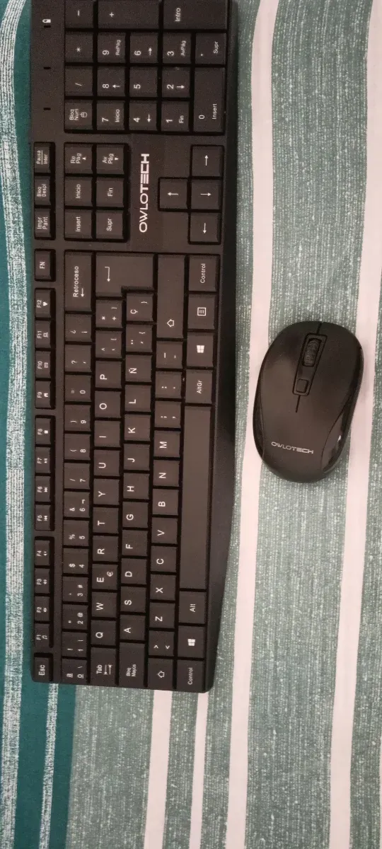 Teclado y Ratón Inalámbrico OWLO TECH Negro