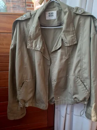 Chaqueta Vero Moda Verde Oliva Talla S