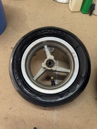 Ruedas Mini Moto 110/50-6.5 y 90/65-6.5 