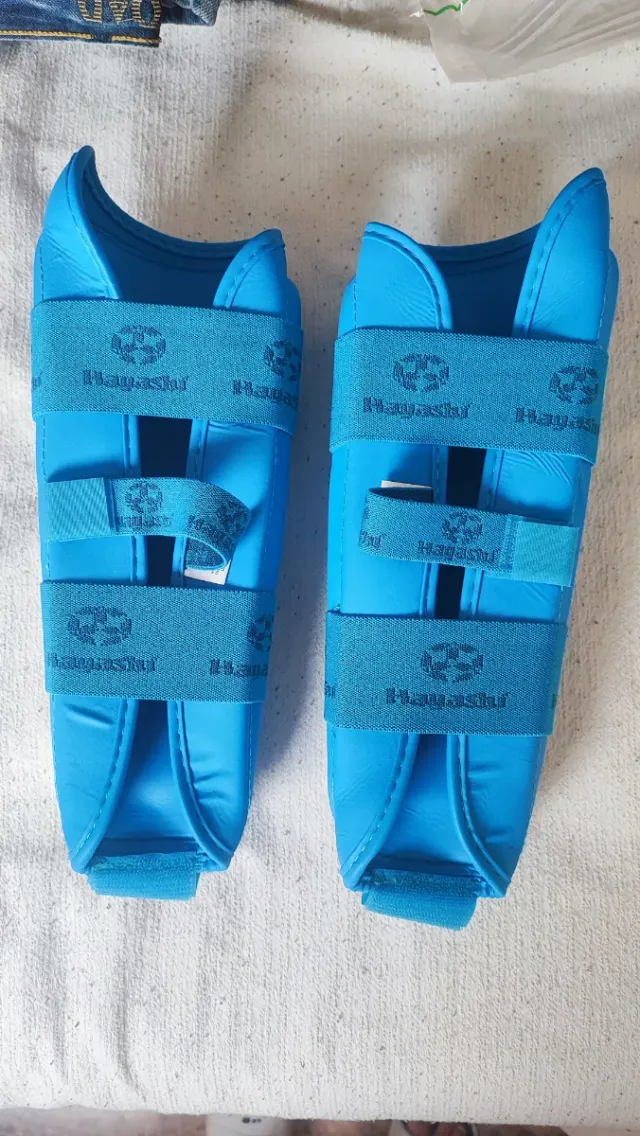 Protector espinilla y pie niño, Hayashi, karate